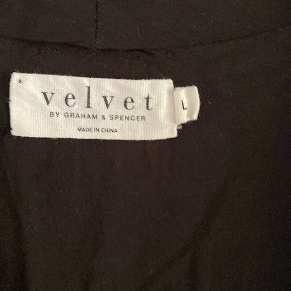 VELVET BY GRAHAM & SPENCER black tunic blouse long v-neck L - Picture 2 of 4